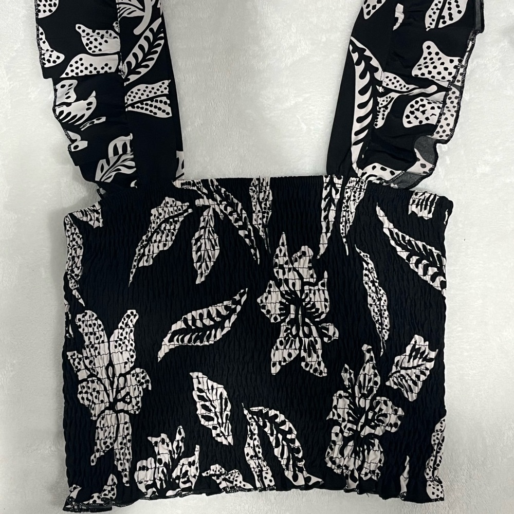Black and White Leaf Print Women's Top